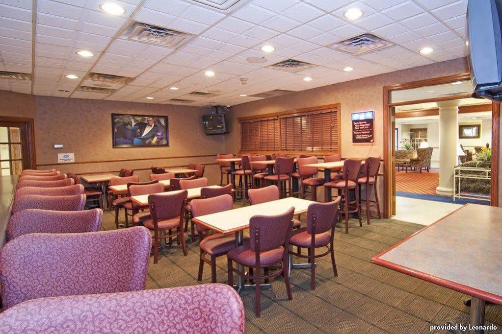 Norwood Inn & Suites Mankato North Mankato Exterior foto
